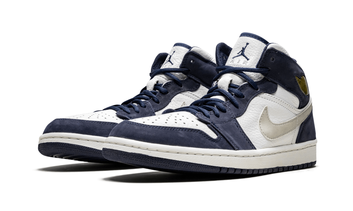 Air Jordan 1 Retro + "Midnight Navy" 136065 101