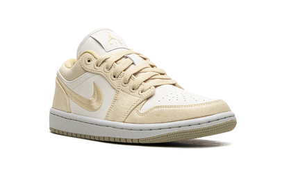 Air Jordan 1 Low WMNS "Team Gold / Sail" FN3722 701