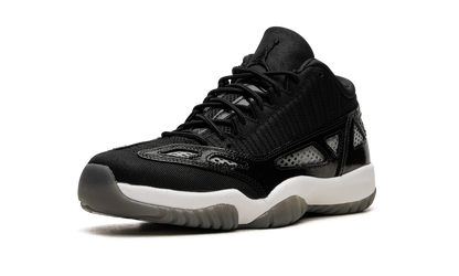 Air Jordan 11 Low IE "Black/White" 919712 001