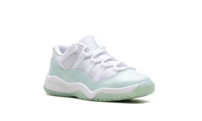 Air Jordan 11 Low PS "Igloo" 580522 103