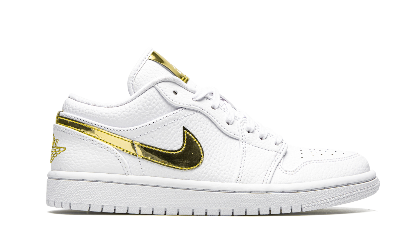 AIR JORDAN 1 Low SE WMNS "White Metallic Gold" CZ4776 100