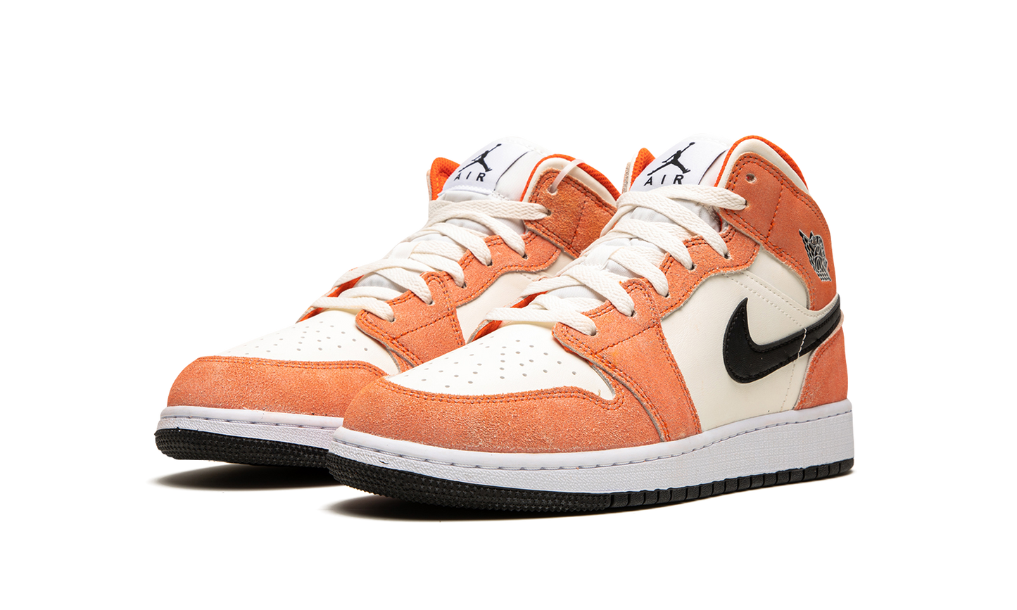 Air Jordan 1 Mid SE GS "Orange Suede" DV1336 800