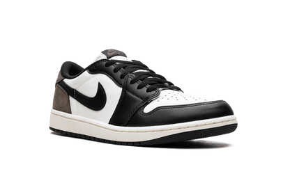 Air Jordan 1 Low OG "Mocha" CZ0790 102