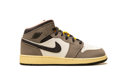 Air Jordan 1 Mid SE GS "Cave Stone" HQ2014 100
