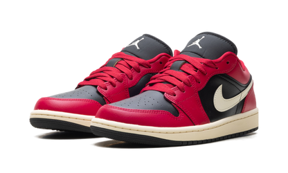 Air Jordan 1 Low Wmns "Mystic Hibiscus" DC0774 605