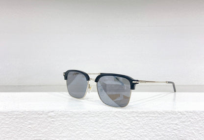 GUCCI Sunglasses-GG1733SK