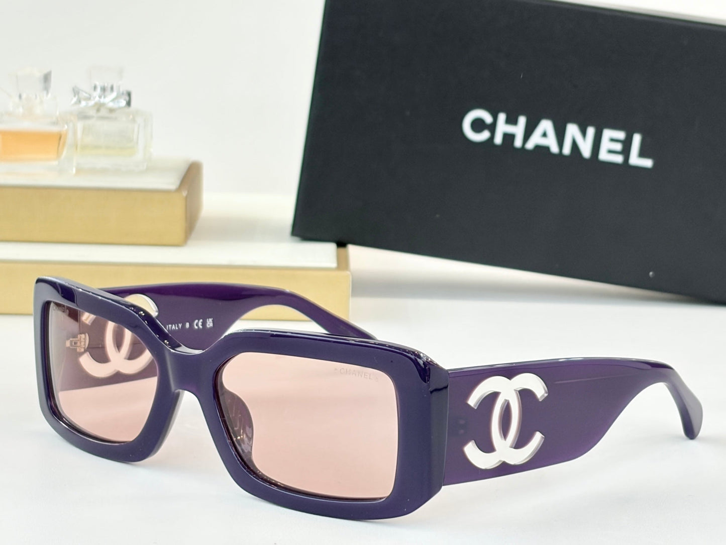 CHANEL Sunglasses-CH5526
