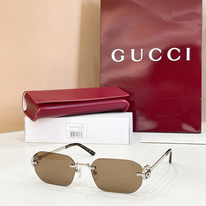 GUCCI Sunglasses GG2228S