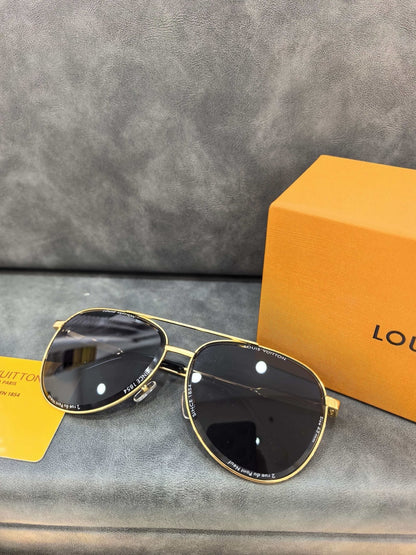 LOUIS VUITTON Sunglasses Z2636U