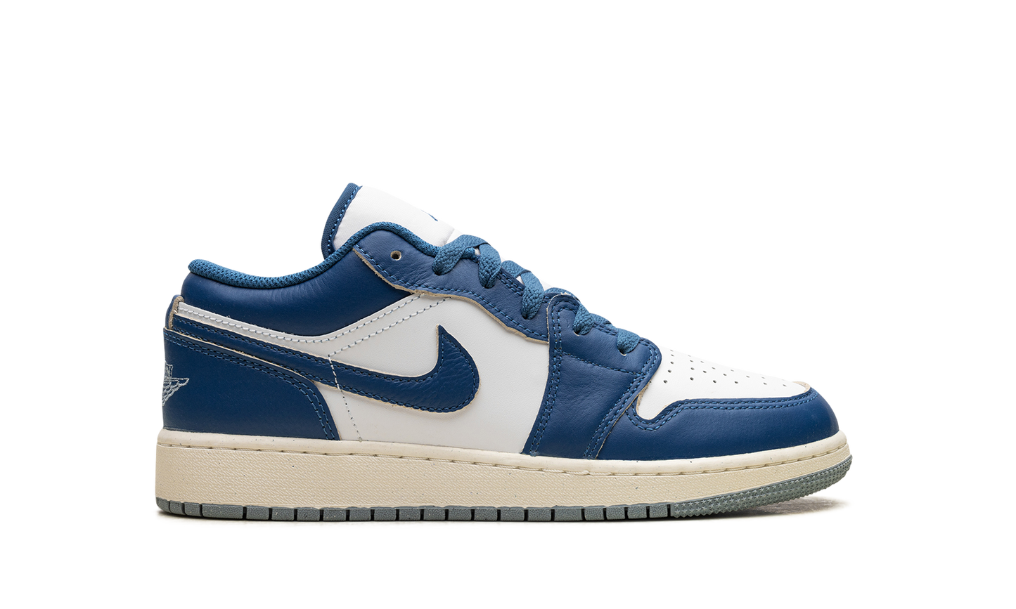 Air Jordan 1 Low GS "Industrial Blue" FN9137 141