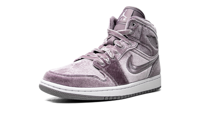 AIR JORDAN 1 MID SE WMNS "Purple Velvet" DQ8397 500