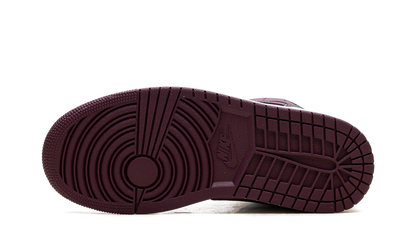 Air Jordan 1 "Bordeaux" FQ7818 101