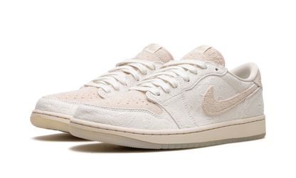 Air Jordan 1 Low OG "Chris Paul - Give Them Flowers" FZ0455 200